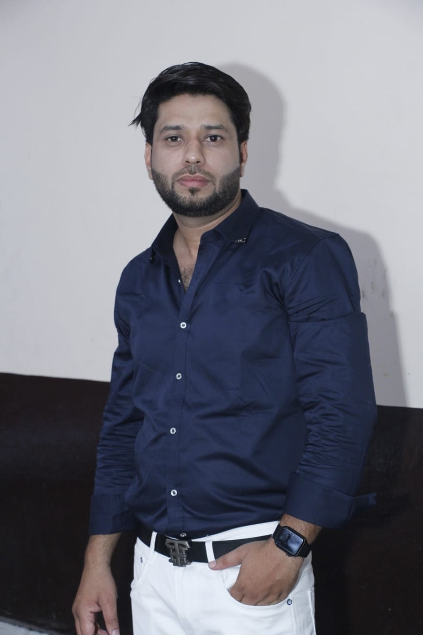 Waqar Hussain